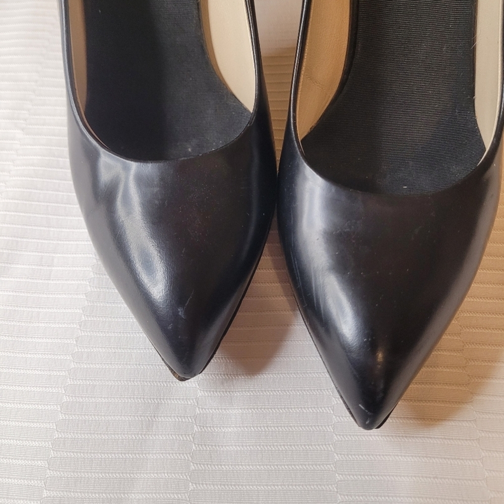 Yves Saint Laurent Wooden Heel Pumps sz 37.5EU - Picture 11 of 11